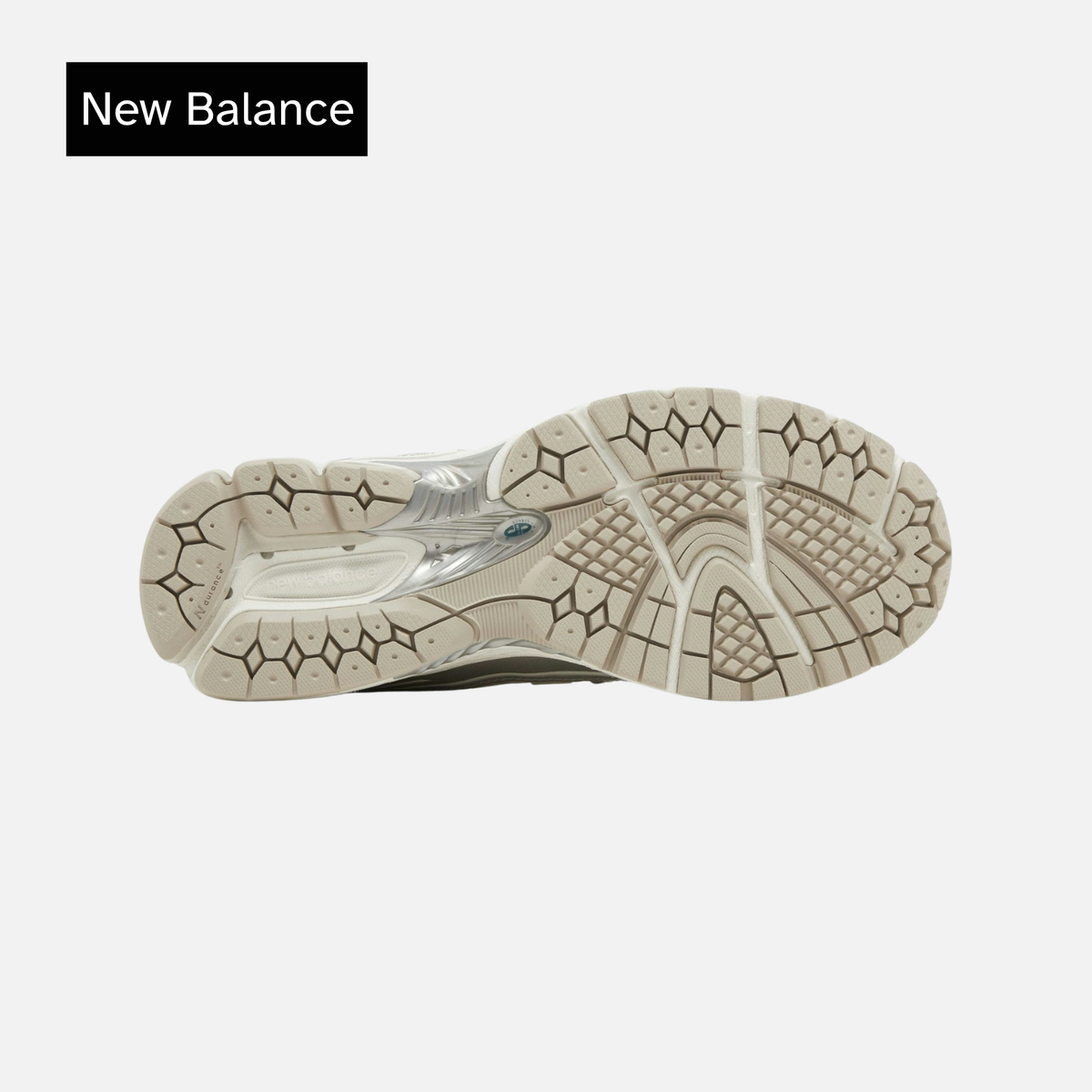 New Balance 1906R Silver Metallic Cream