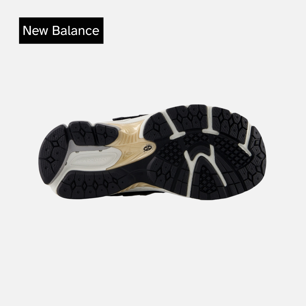 New Balance 2002R Hook & Loop Little Kid Wide Black Sea Salt Gold