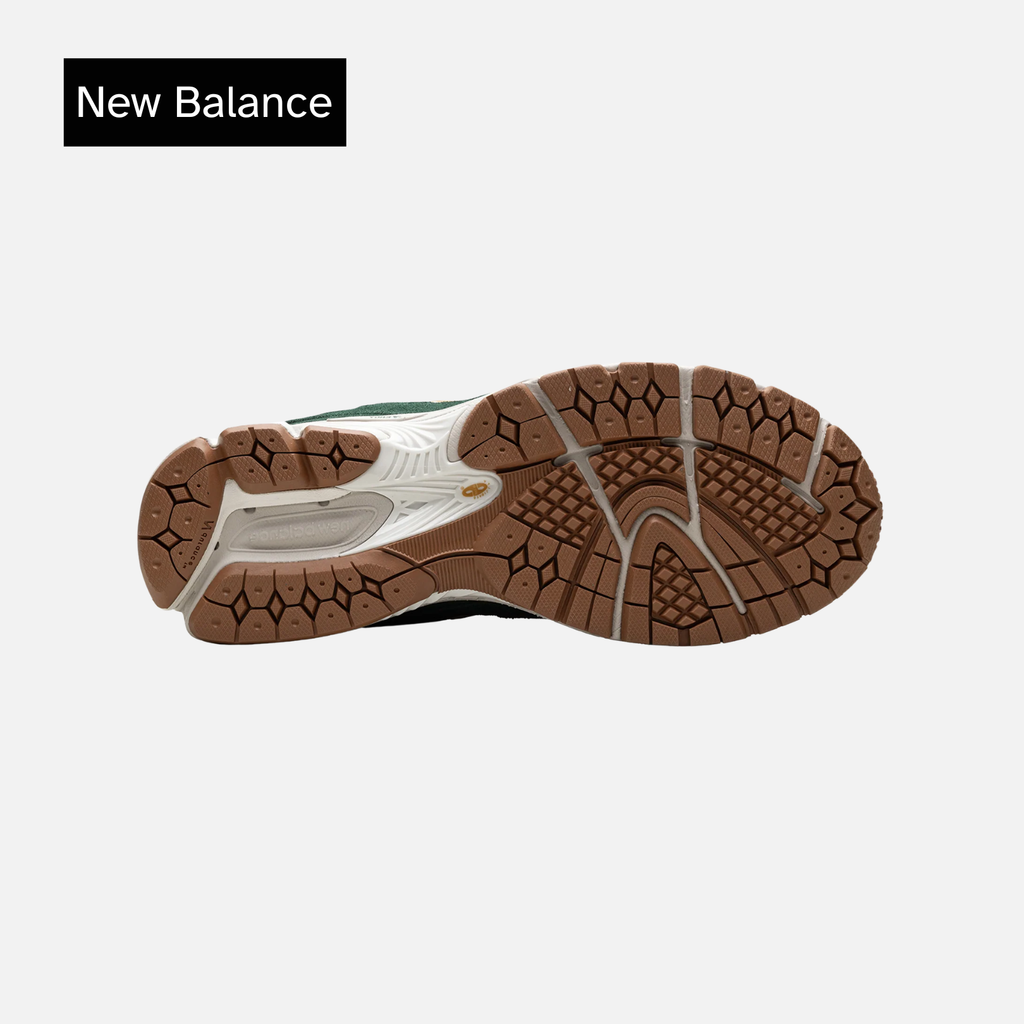 New Balance 2002R Green ASOS Exclusive