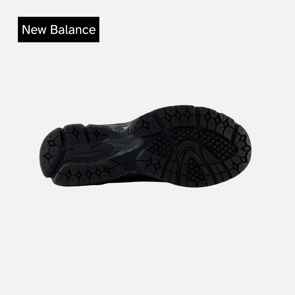 New Balance 1906L Black Suede