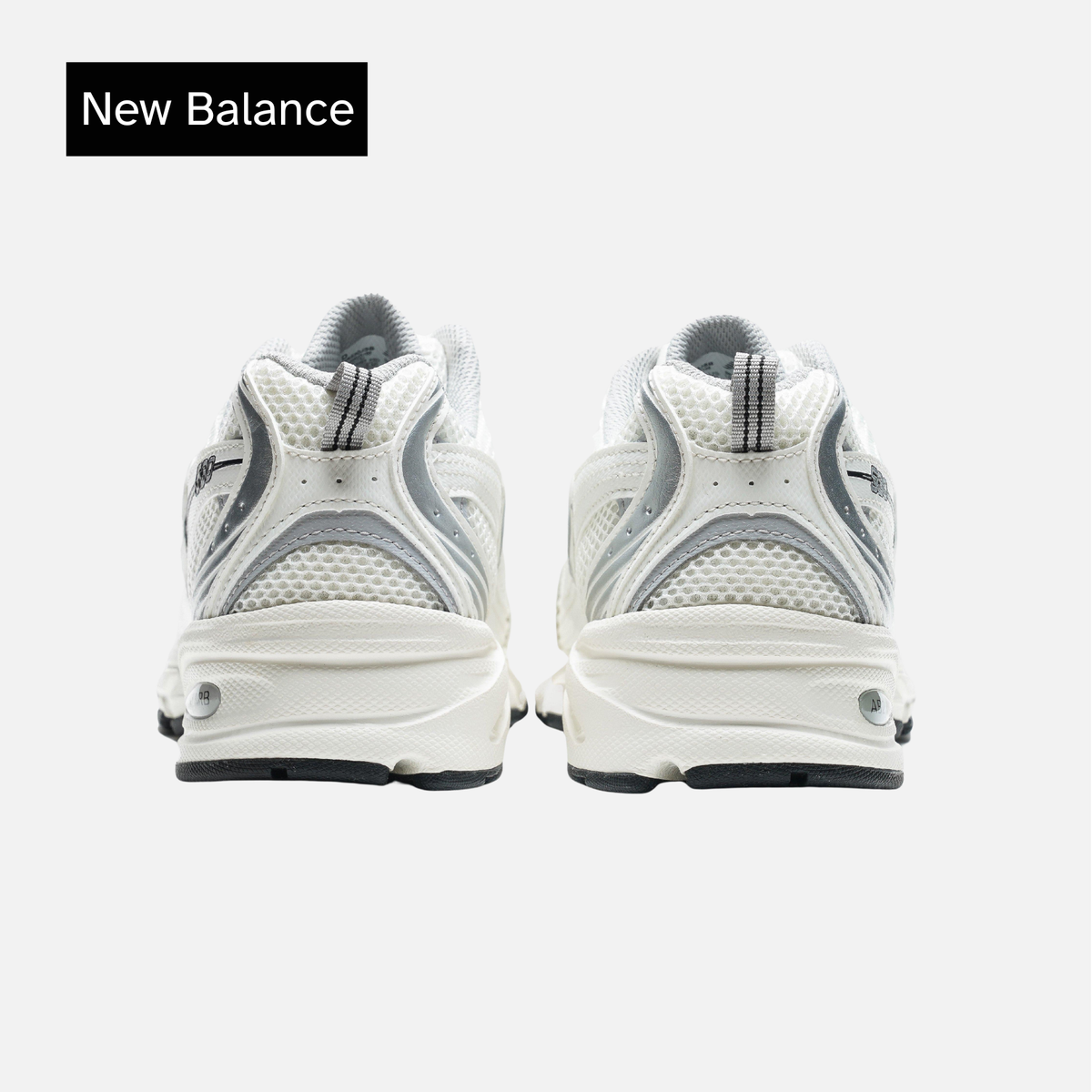 New Balance 530 Silver Metallic Linen