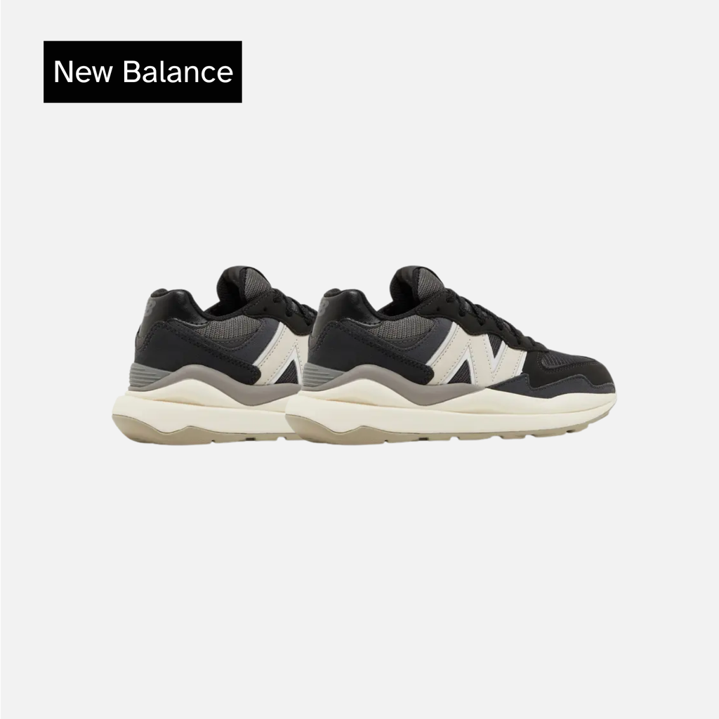 New Balance 57/40 Big Kid Black Moonbeam