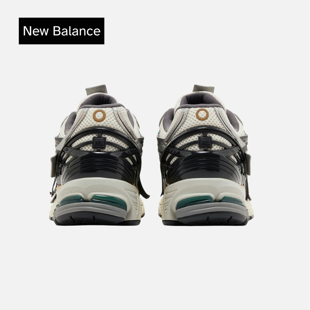 New Balance 1906A Silver Gold Metallic
