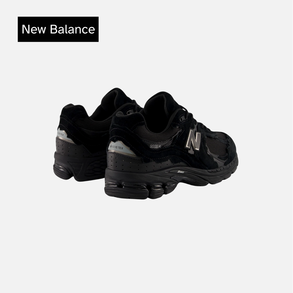 New Balance 2002R Protection Pack - Black
