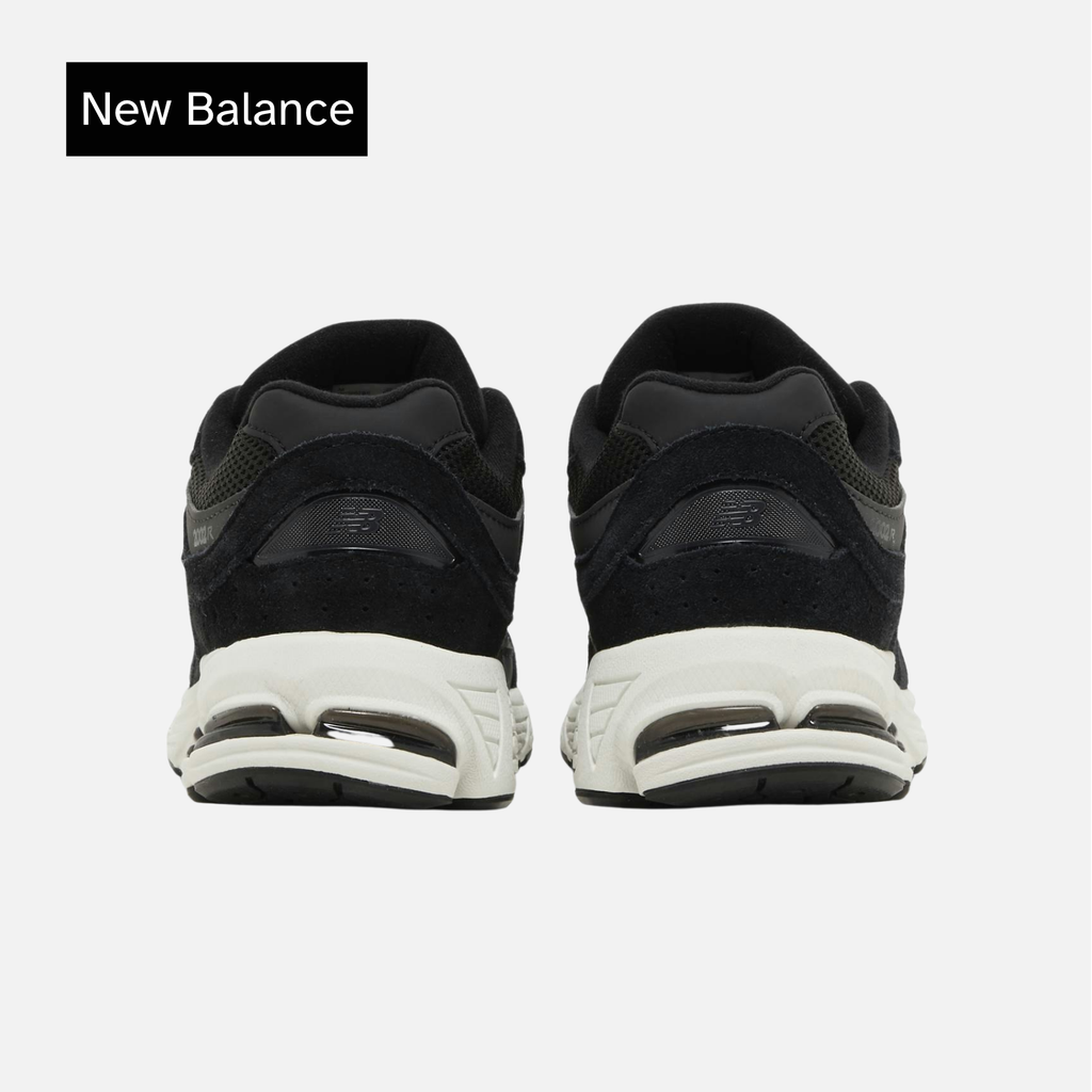 New Balance 2002R Big Kid Black Phantom