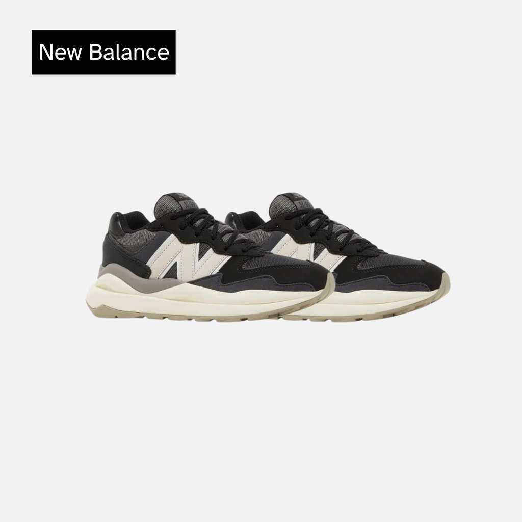 New Balance 57/40 Big Kid Black Moonbeam