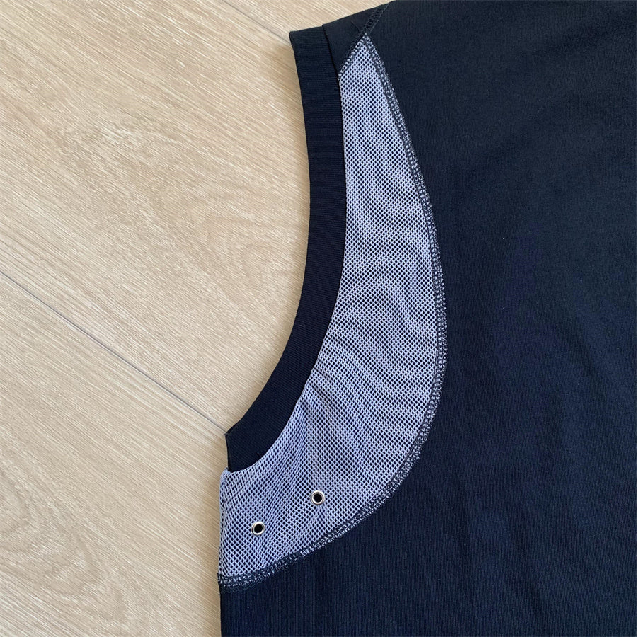 Oakley Vest