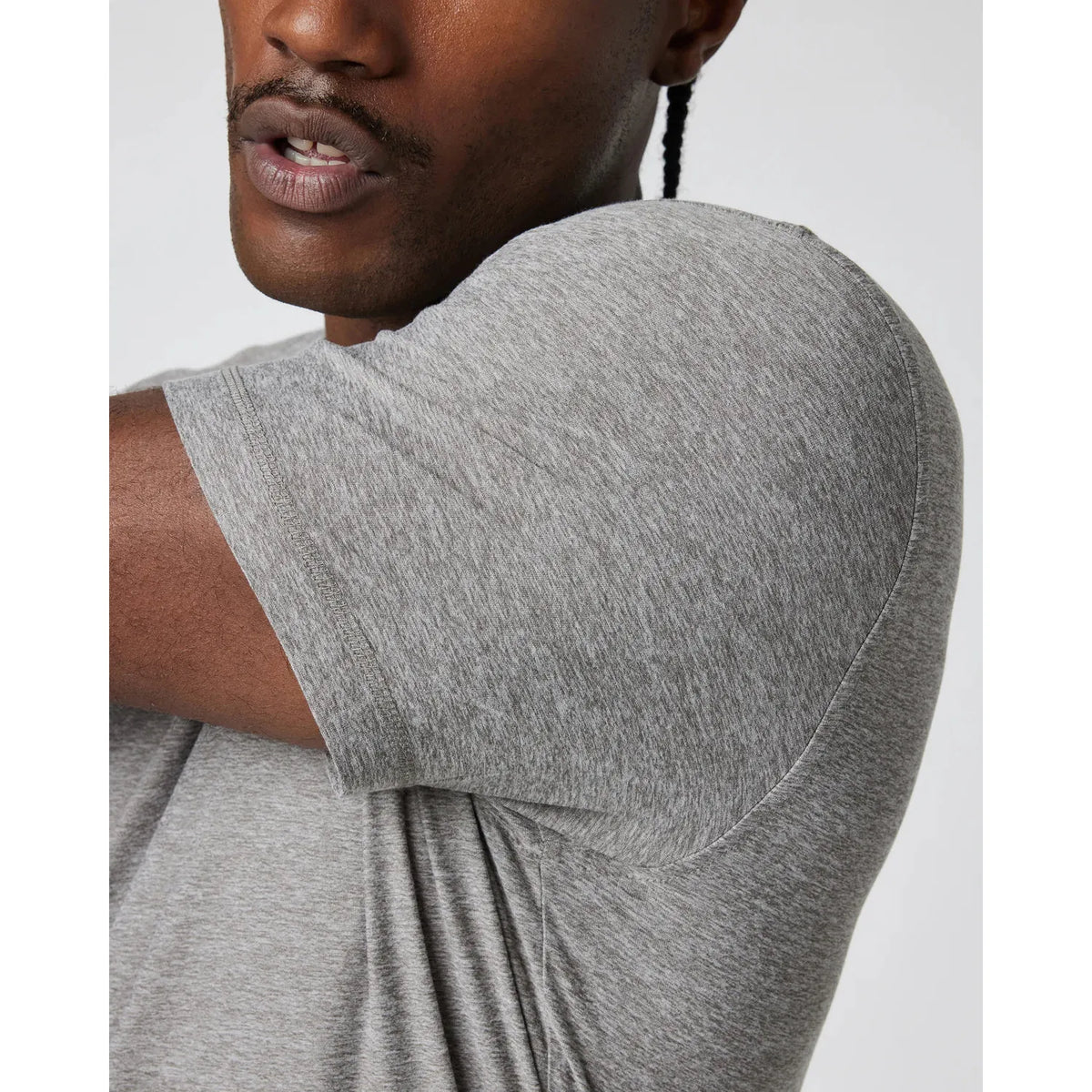 Vuori Men's Strato Tech Tee