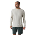 Vuori Men's Long Sleeve Strato Tech Tee in Salt Heather