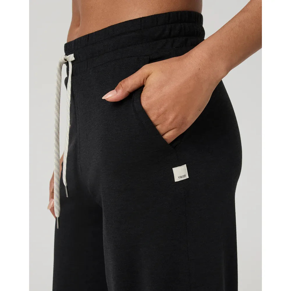 Vuori Women's Halo Essential Wideleg Pant - Short