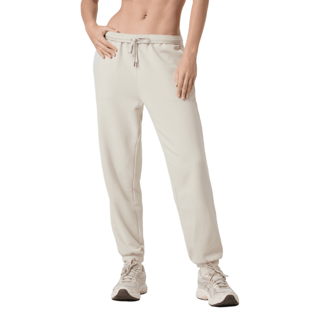 Vuori Women's Sedona Sweatpant in Bone